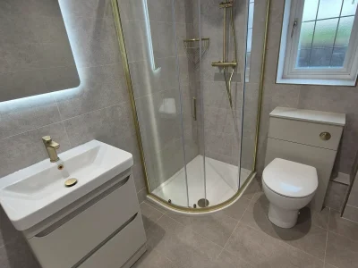 upgraded-bathroom-suite-barry-south-wales